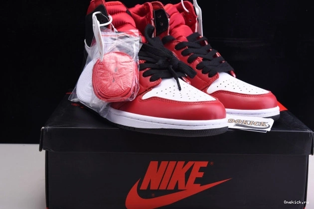 One Kick WMNS Jordan Snake CD0461-601 1 Air OG Satin High 0715